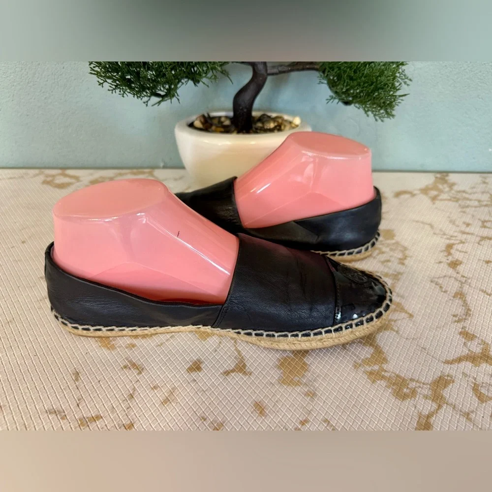 Tory Burch Black Leather Espadrilles with Natural Jute Sole